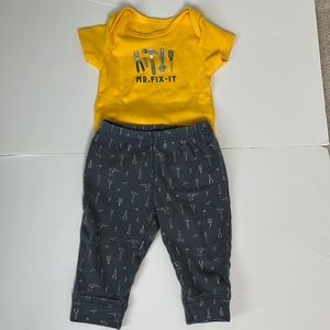 NWOT Carter’s 6 month old builder set